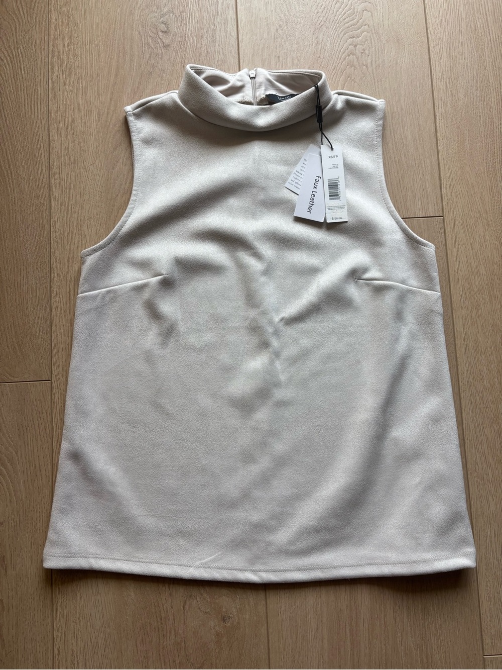 Tahari Sleeveless Mock Neck Tank Top in Light Stone